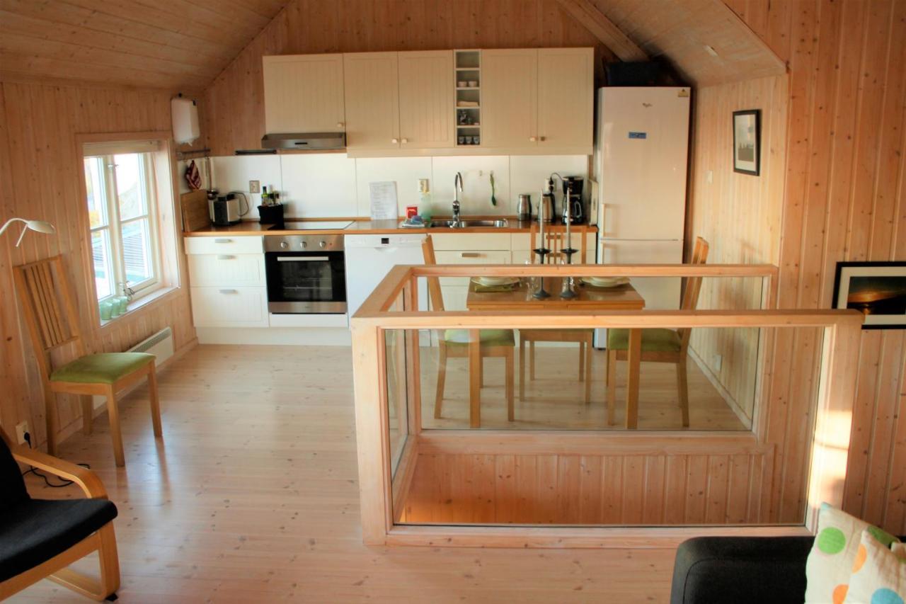 Frugga Feriehus Og Leilighet Straumsjoen Экстерьер фото