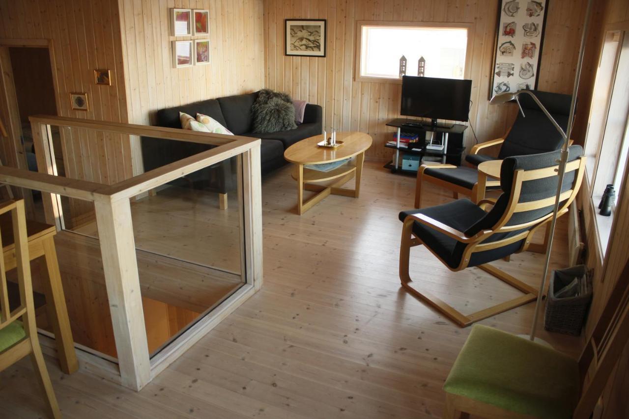 Frugga Feriehus Og Leilighet Straumsjoen Экстерьер фото