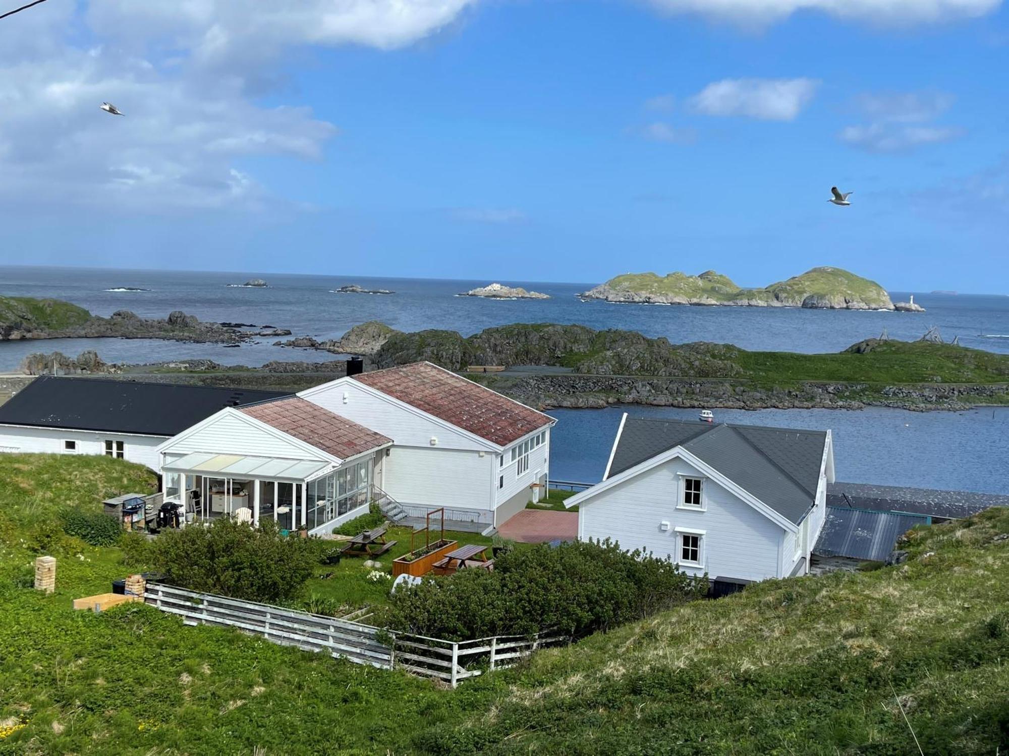 Frugga Feriehus Og Leilighet Straumsjoen Экстерьер фото